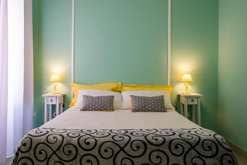 Mille E Una Notte / Station Apartment Palermo Ngoại thất bức ảnh